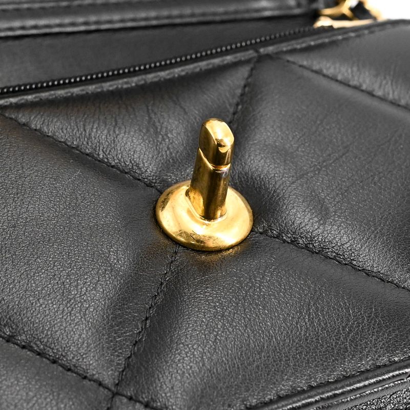 Chanel Chain Wallet Wallets Black