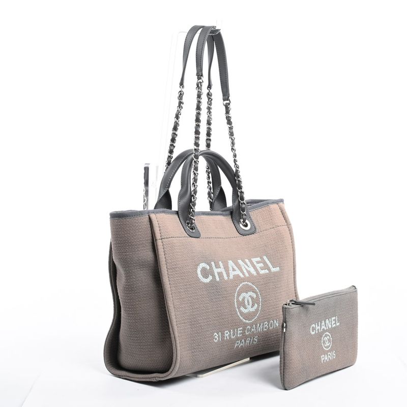 Chanel Tote Deauville Shopping