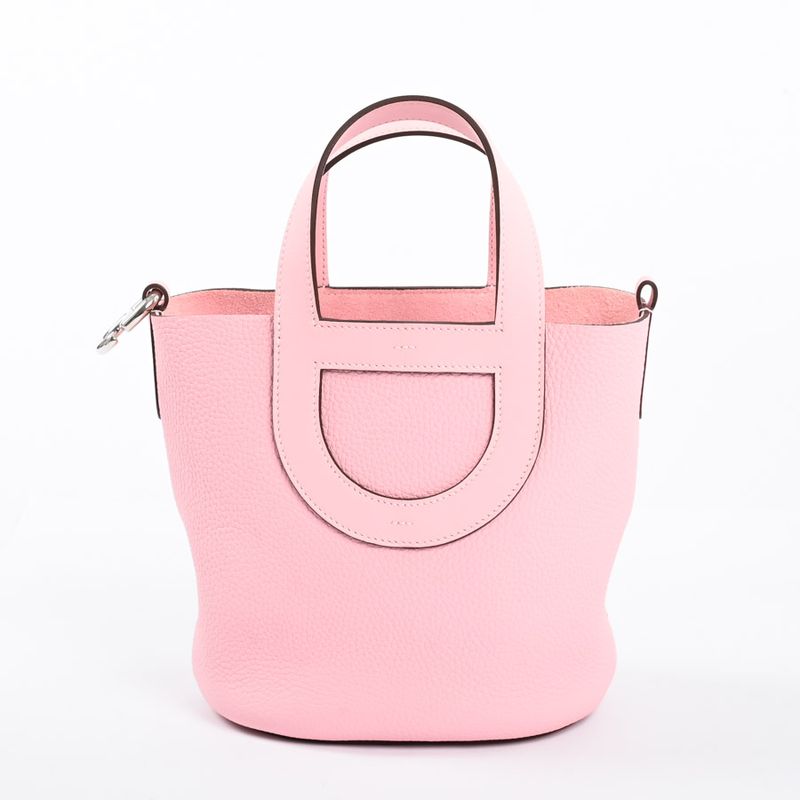 Hermes Handbag in the Loop 18