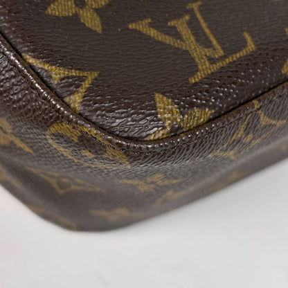 Louis Vuitton Looping MM Shoulder Bag Monogram Brown