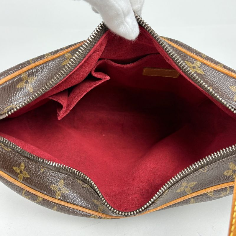 Louis Vuitton Croissant MM Shoulder Bag Monogram Brown