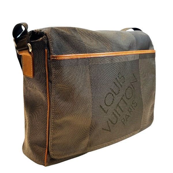 Louis Vuitton Damier Messager NM Messenger Bag