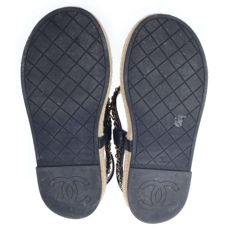 Chanel CC Logo Quilted Lambskin Leather Strap Flat Sandals Black