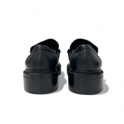 Louis Vuitton Academy Loafer