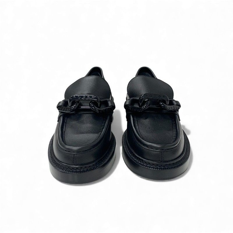 Louis Vuitton Academy Loafer