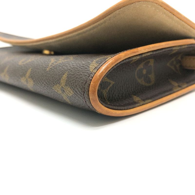Louis Vuitton Shoulder Bag Pochette Twin GM Monogram Canvas Brown