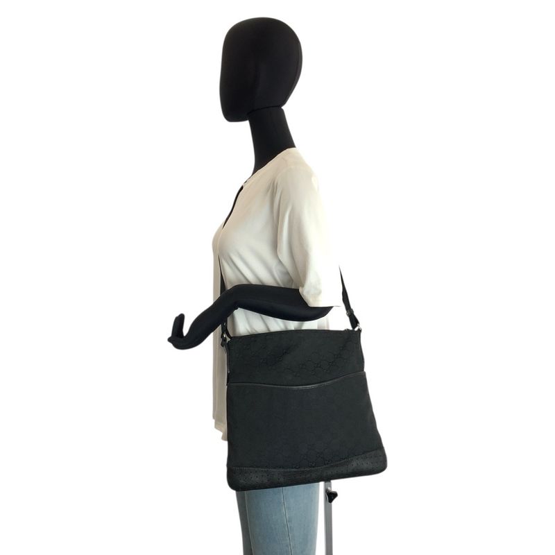 Gucci Black Silver GG Canvas Leather Shoulder Bag Pochette