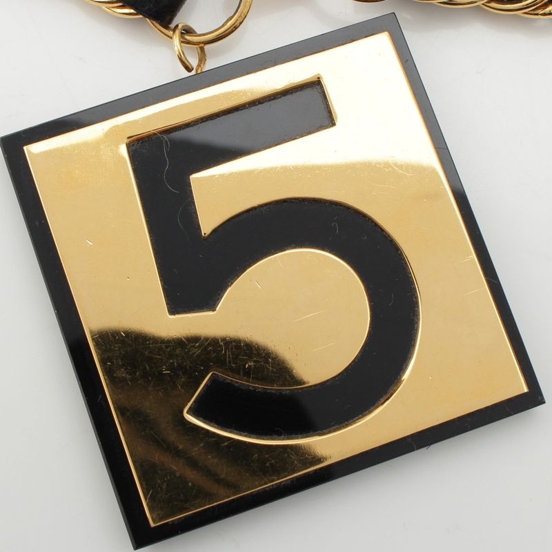 Chanel Leather Gold Plated №5 Number Five Big Plate Chain Belt Black