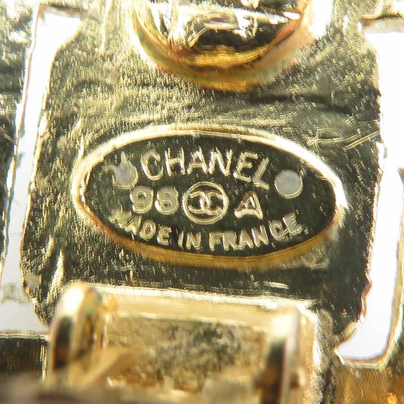 Chanel Earrings Gold