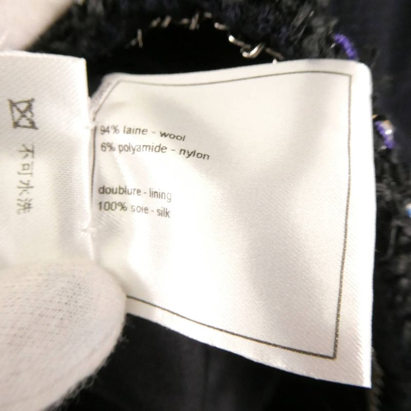Chanel Jacket 38 Wool Tweed Coco Button