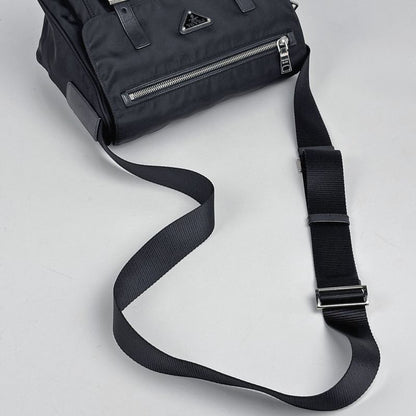 Prada Shoulder Bag Bag Tessuto Nylon Nero