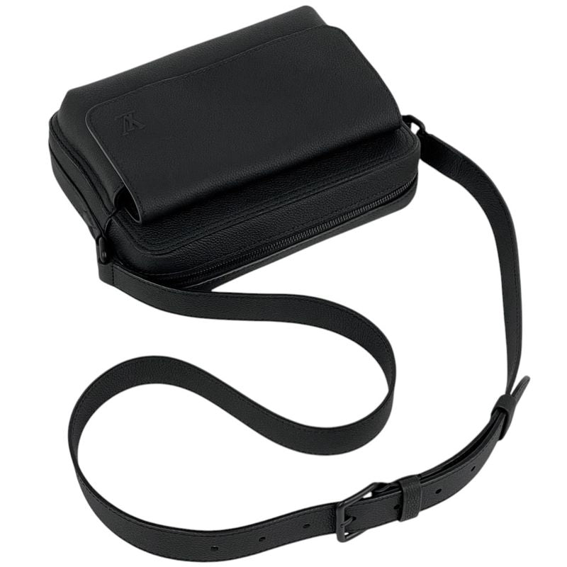 Louis Vuitton Fastline Messenger LV Aerogram Shoulder Bag Leather Noir Black