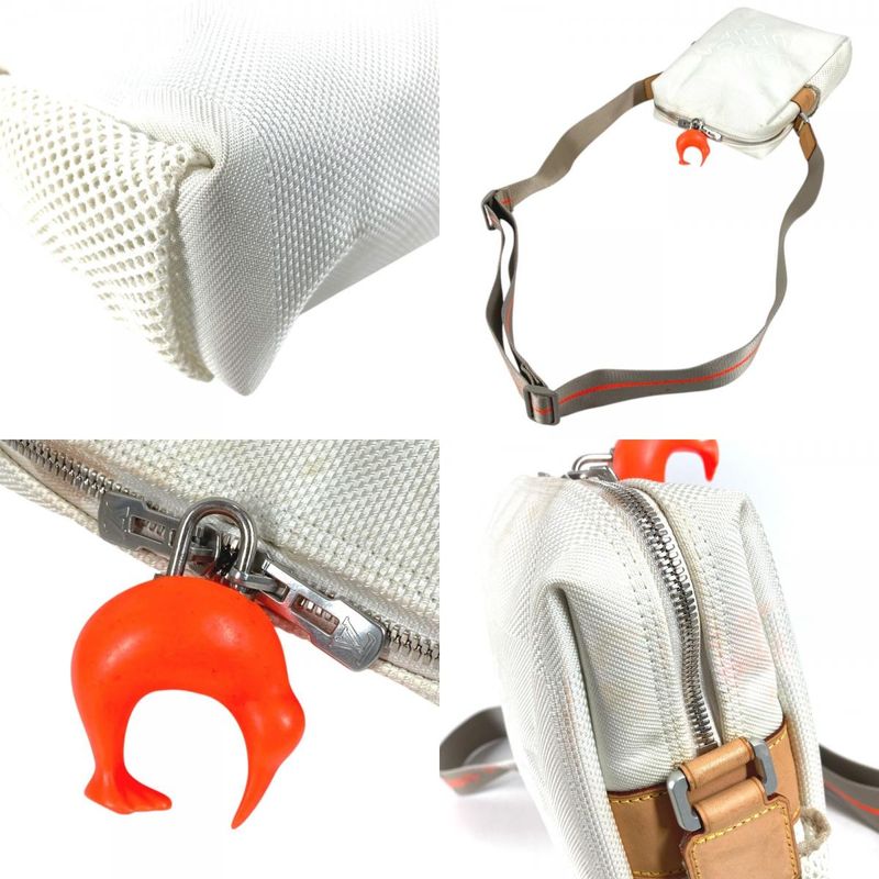 Louis Vuitton Shoulder Bag Weatherly Damier Geant Canvas White