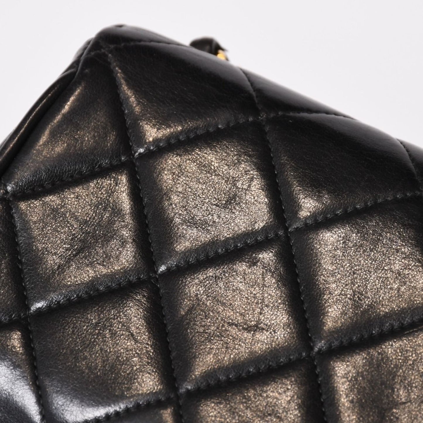 Chanel Mini Quilted S Flap S Chain Shoulder Bag CC Logo Lambskin Gold — view 6