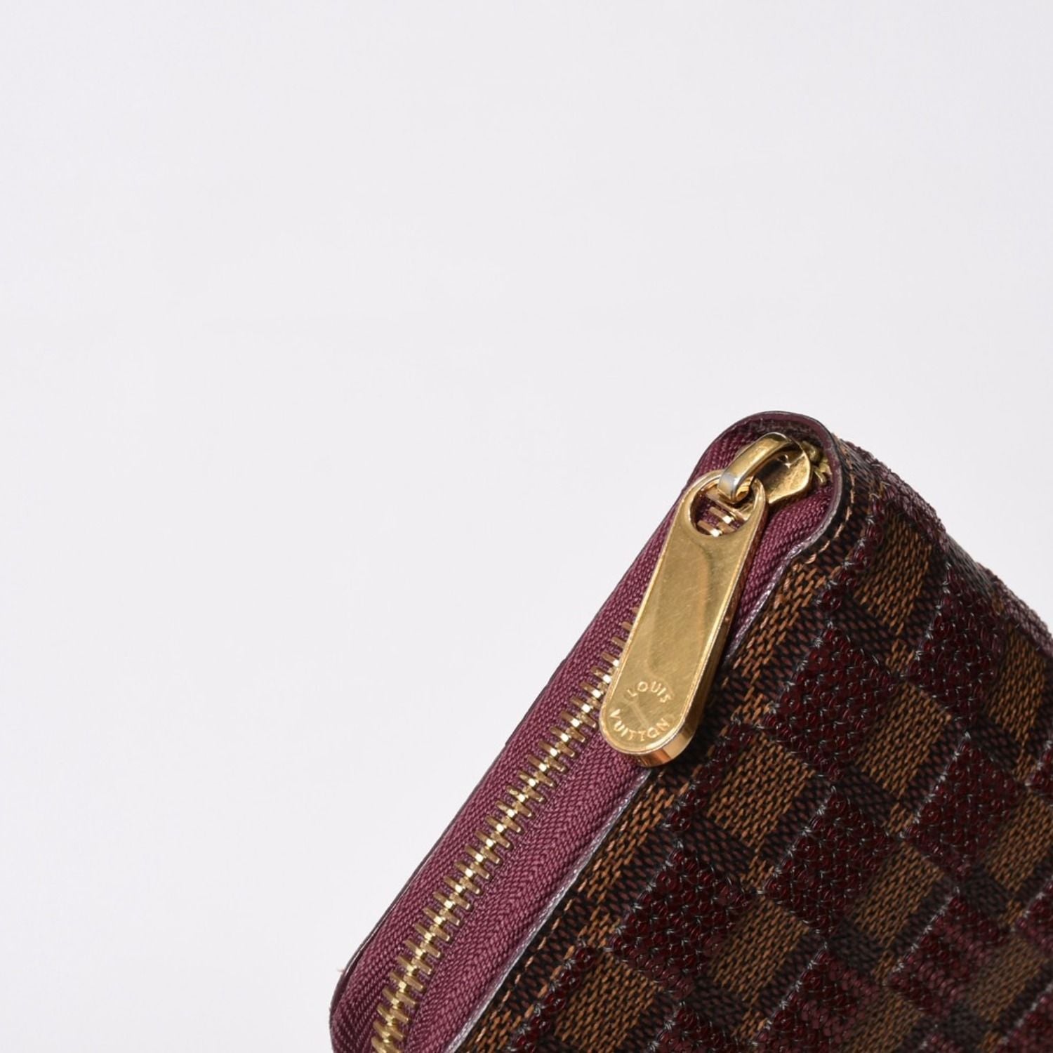 Louis Vuitton Zippy Wallet Damier Payette Gold — view 7