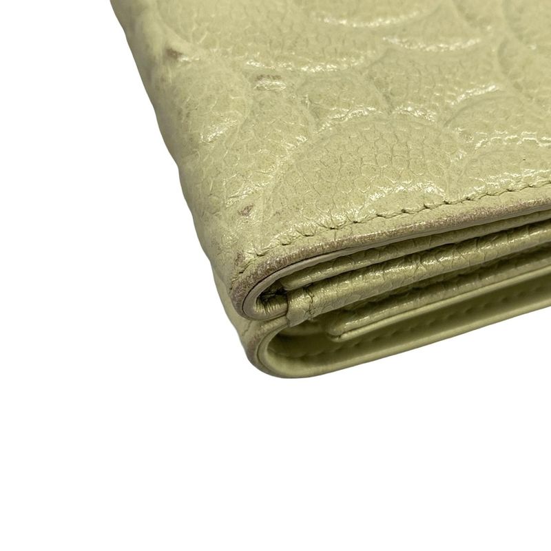 Chanel Trifold Wallet Camellia Light Green