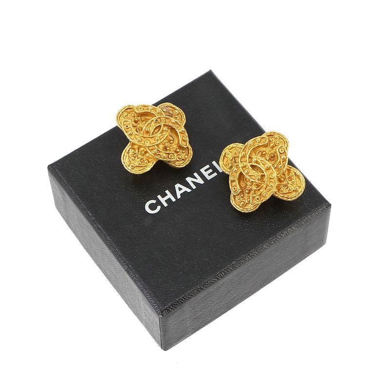 Chanel CC Logo Earrings Gold Vintage