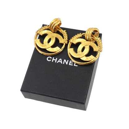 Chanel Round Earring Earrings Gold