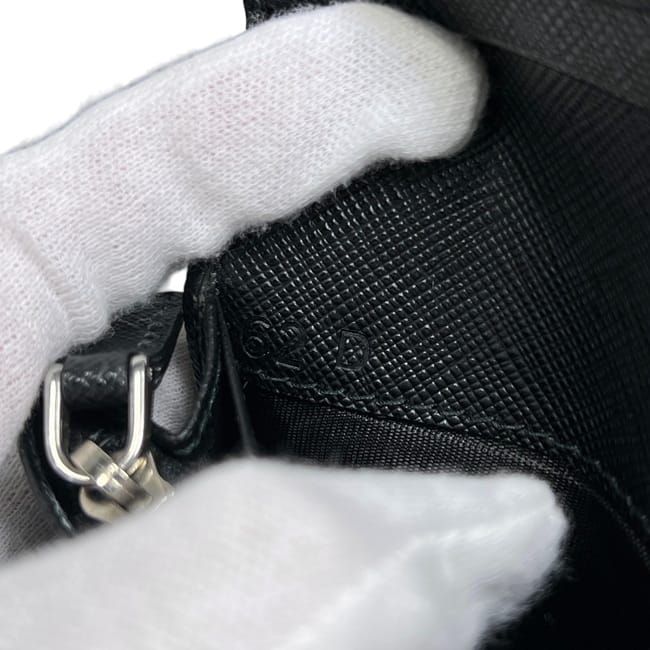 Prada Bifold Wallet Black Nero