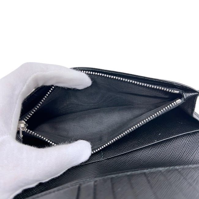 Prada Bifold Wallet Black Nero