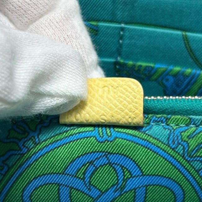 Hermes Zip Around Wallet Azap Silk in Yellow