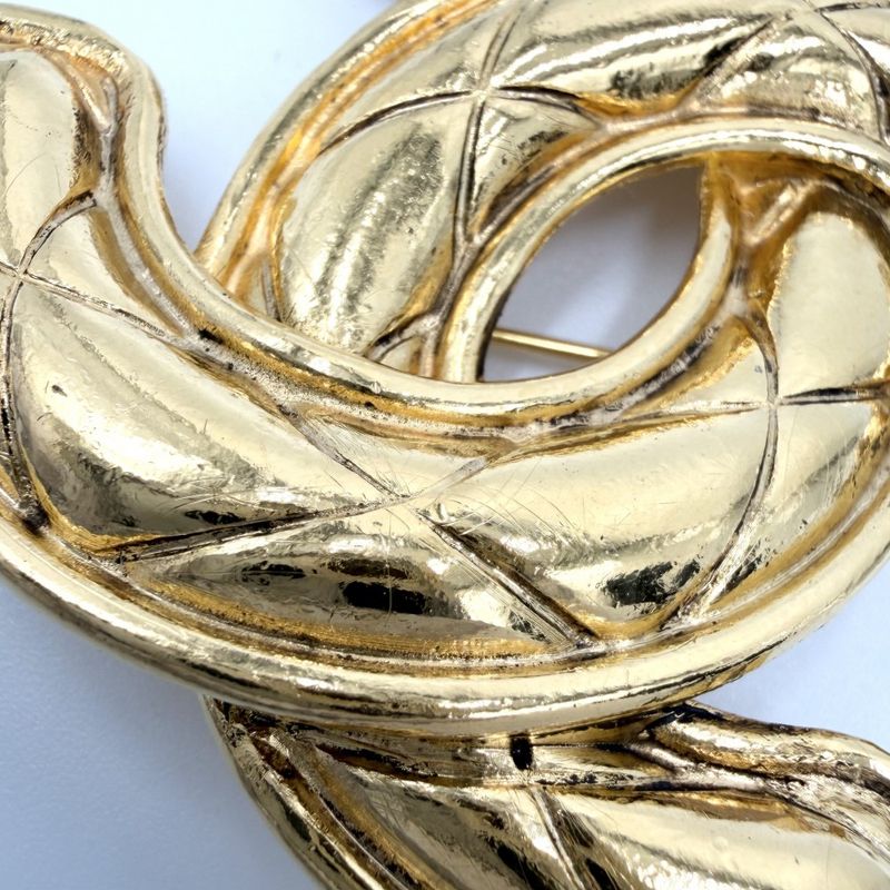 Chanel Brooch Quilted CC Logo Vintage Gold Plated