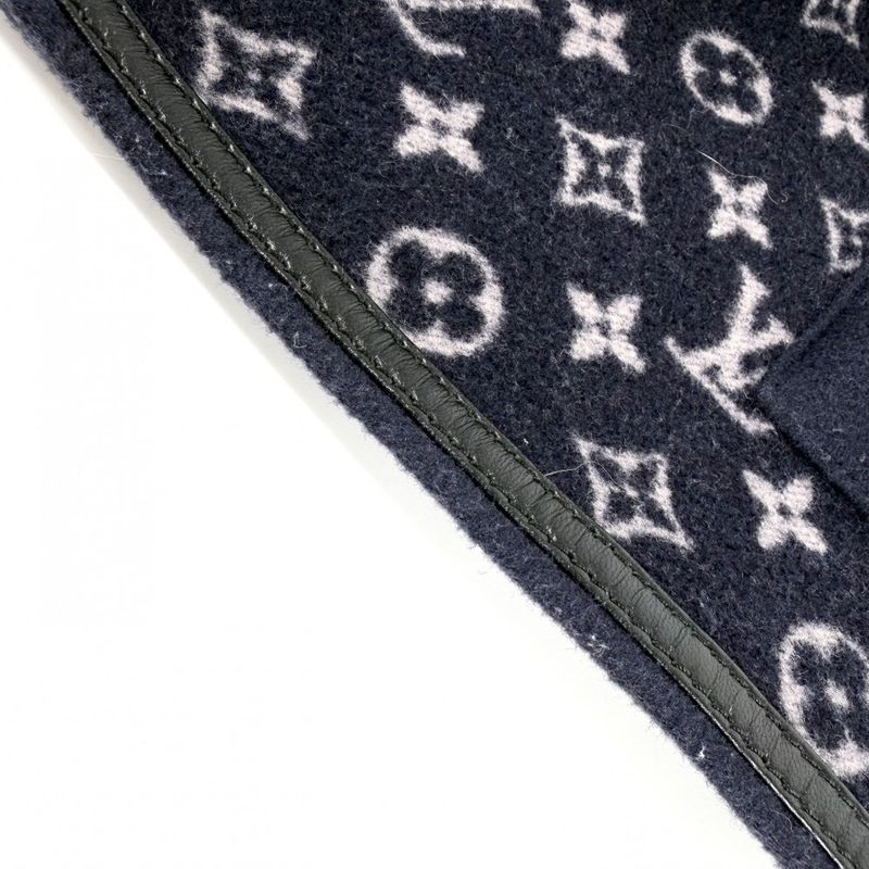 Louis Vuitton Poncho Reversible Monogram 34 Navy Black Silver Wool Silk