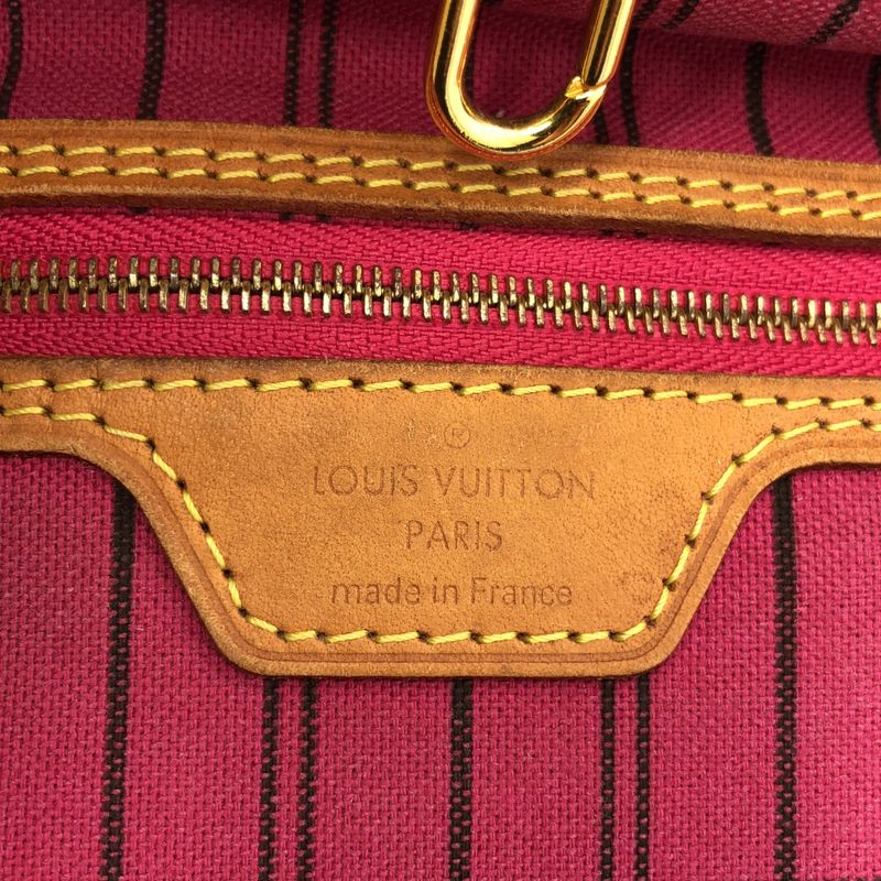 Louis Vuitton Neverfull MM Monogram Tote Brown