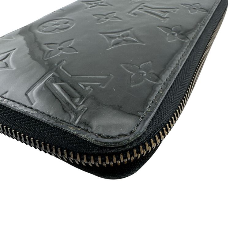 Louis Vuitton Round Zip Wallet Vernis Black