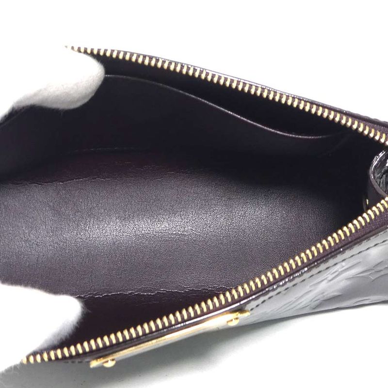 Louis Vuitton Pouch Transfer