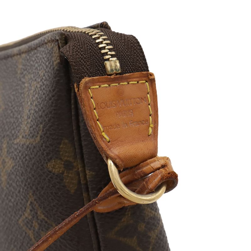 Louis Vuitton Monogram Pochette Pouch Handbag Party