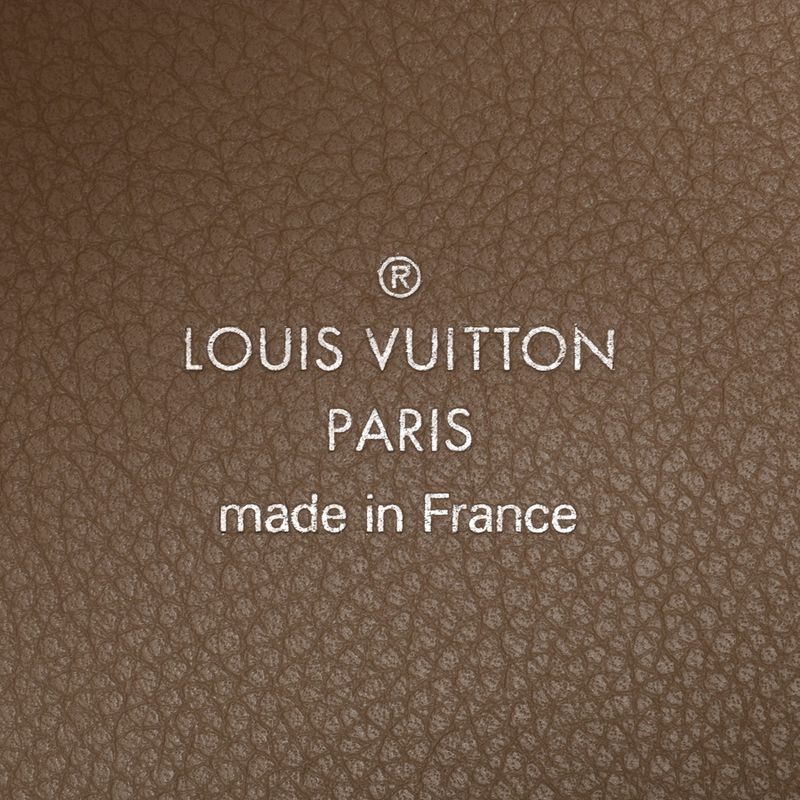 Louis Vuitton Tote Hina MM