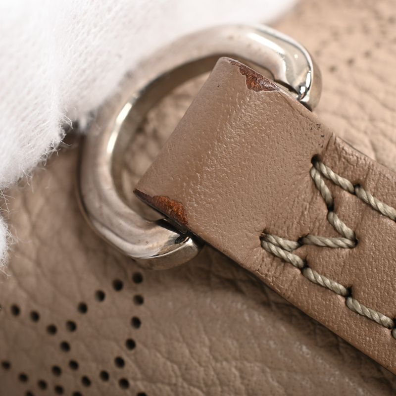 Louis Vuitton Tote Hina MM