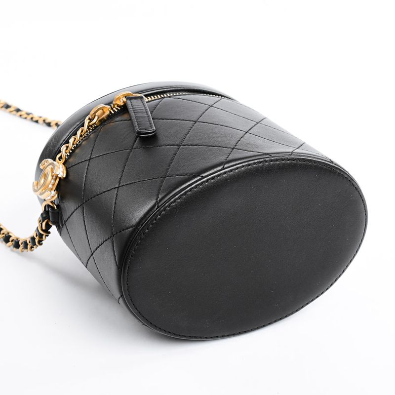 Chanel Shoulder Bag Vanity Chain