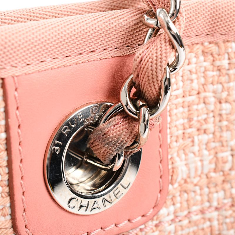 Chanel Tote Deauville Shopping