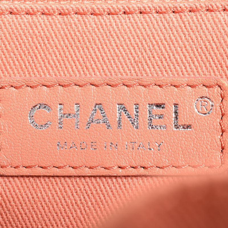 Chanel Tote Deauville Shopping