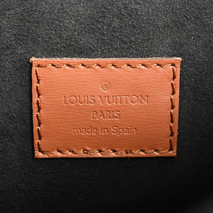 Louis Vuitton Shoulder Bag Dauphine MM