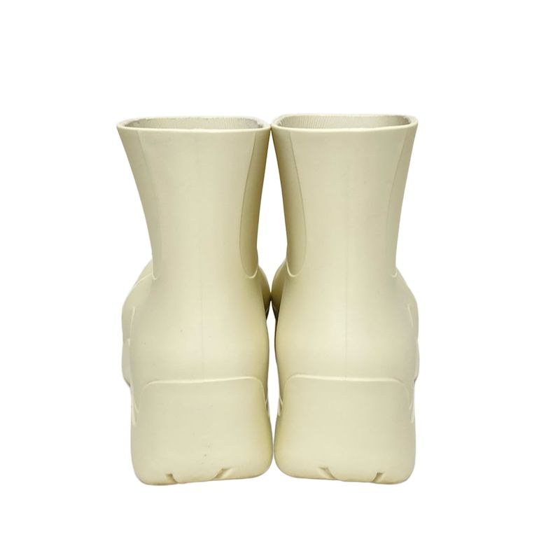 Bottega Veneta Short Boots 38 Ivory