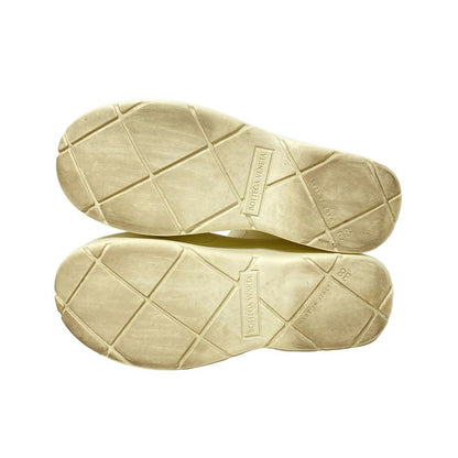Bottega Veneta Short Boots 38 Ivory