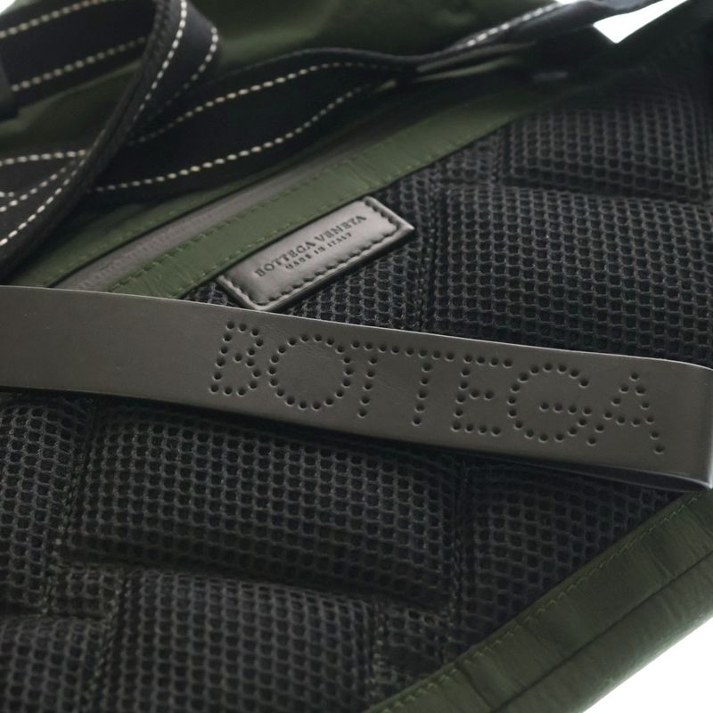 Bottega Veneta Waist Bag Green Black Nylon