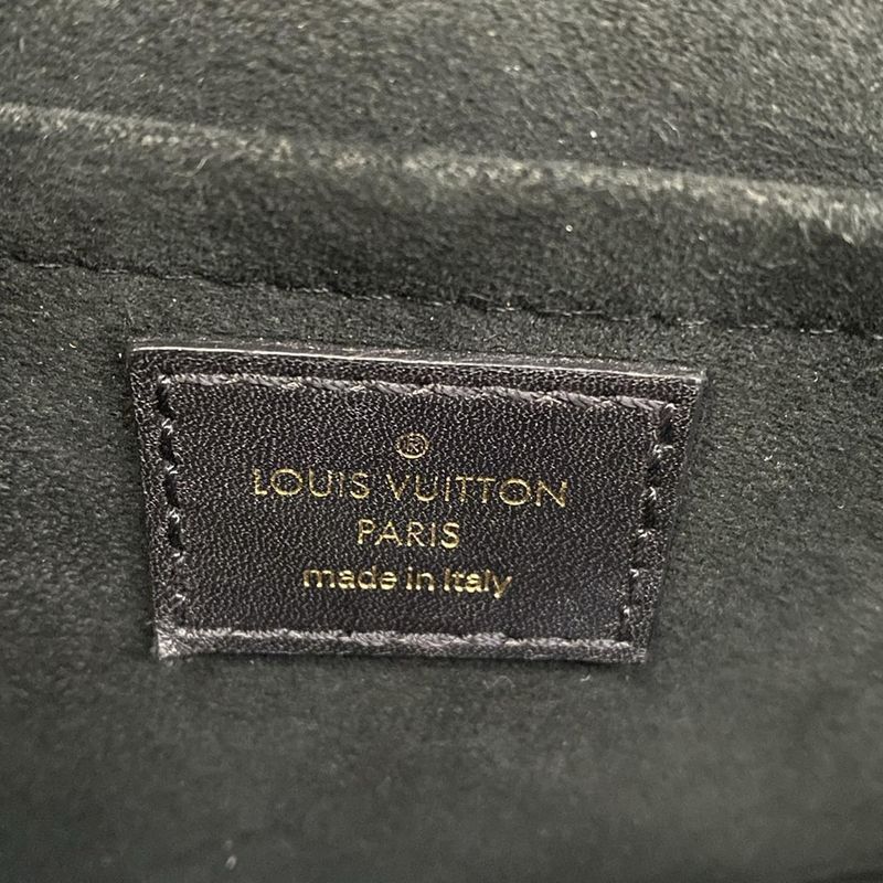 Louis Vuitton Shoulder Bag New Wave Chain Noir Black Leather