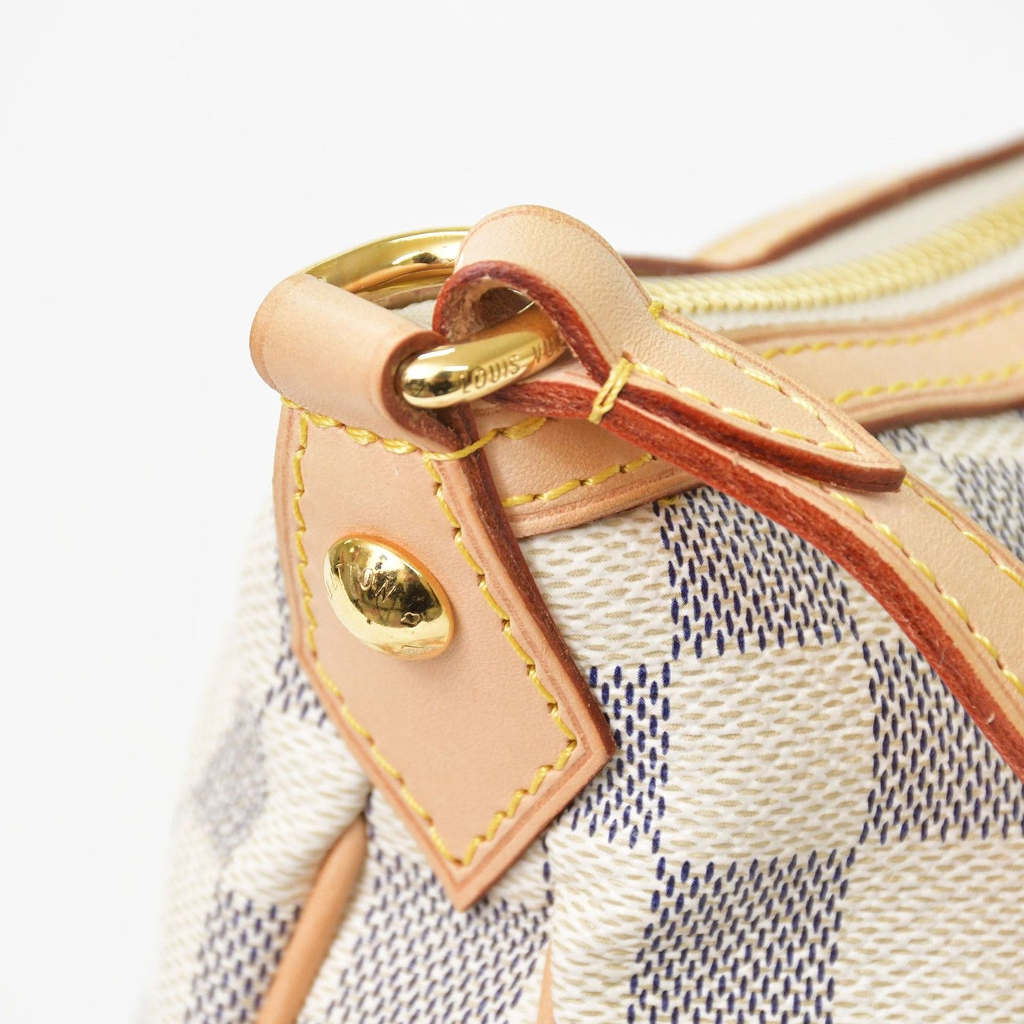 Louis Vuitton Siracusa PM Shoulder Bag Damier Azur Canvas White Beige — view 8