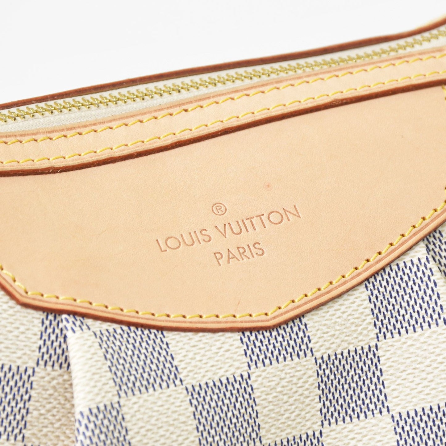 Louis Vuitton Siracusa PM Shoulder Bag Damier Azur Canvas White Beige — view 6