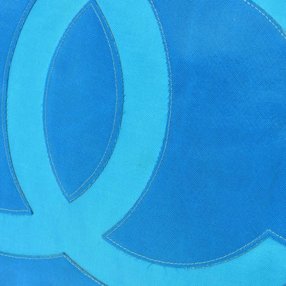 Chanel Vintage Logo Chain Tote Bag CC Turquoise Blue — view 6
