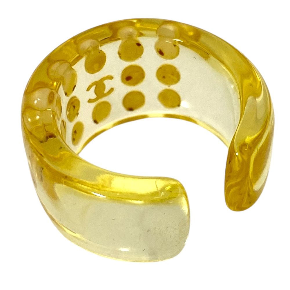Chanel CC Logo Pearl Ring Plastic Faux Clear Yellow White Sophisticated