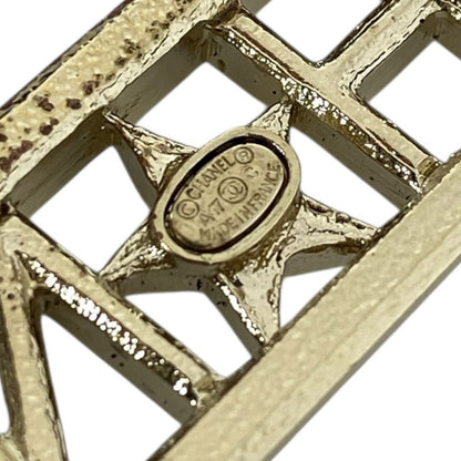 Chanel Logo Brooch Pin Star Gold Sophistication Luxury Gorgeous Presence