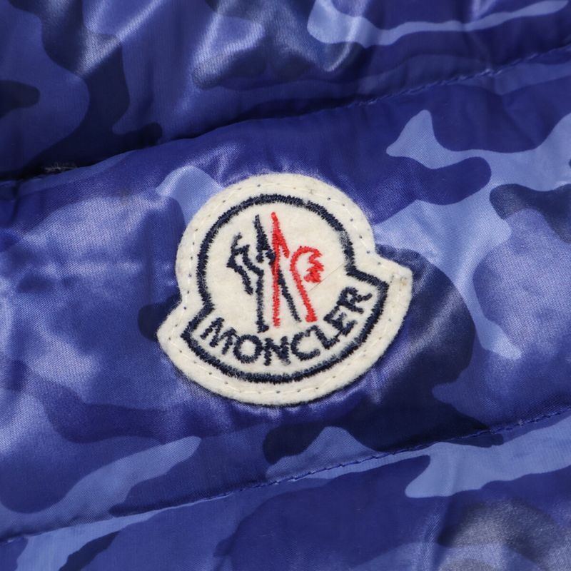 Moncler Patrick Gilet Camouflage Hoodie Down 1