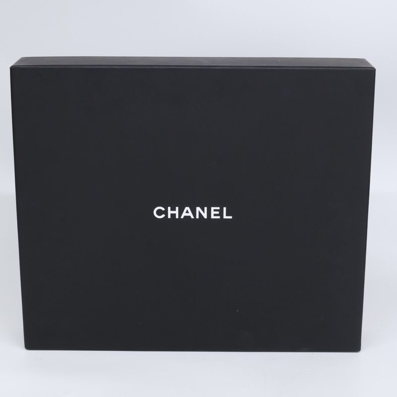 Chanel Cashmere CC Logo Quilted Scarf