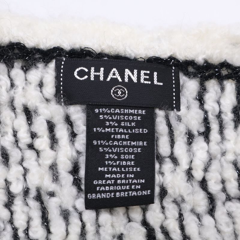 Chanel Cashmere CC Logo Quilted Scarf
