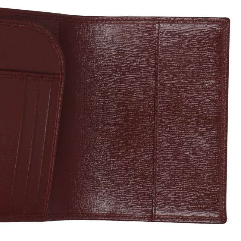 Gucci GG Supreme Passport Case